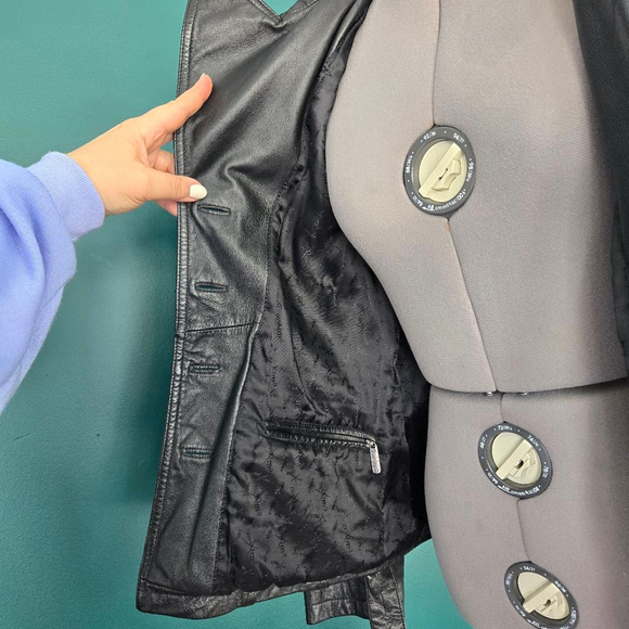 Maxima Wilson's Leather Women's Medium Black Leather Vintage 90s Y2K Jacket Coat - Picture 4 of 6